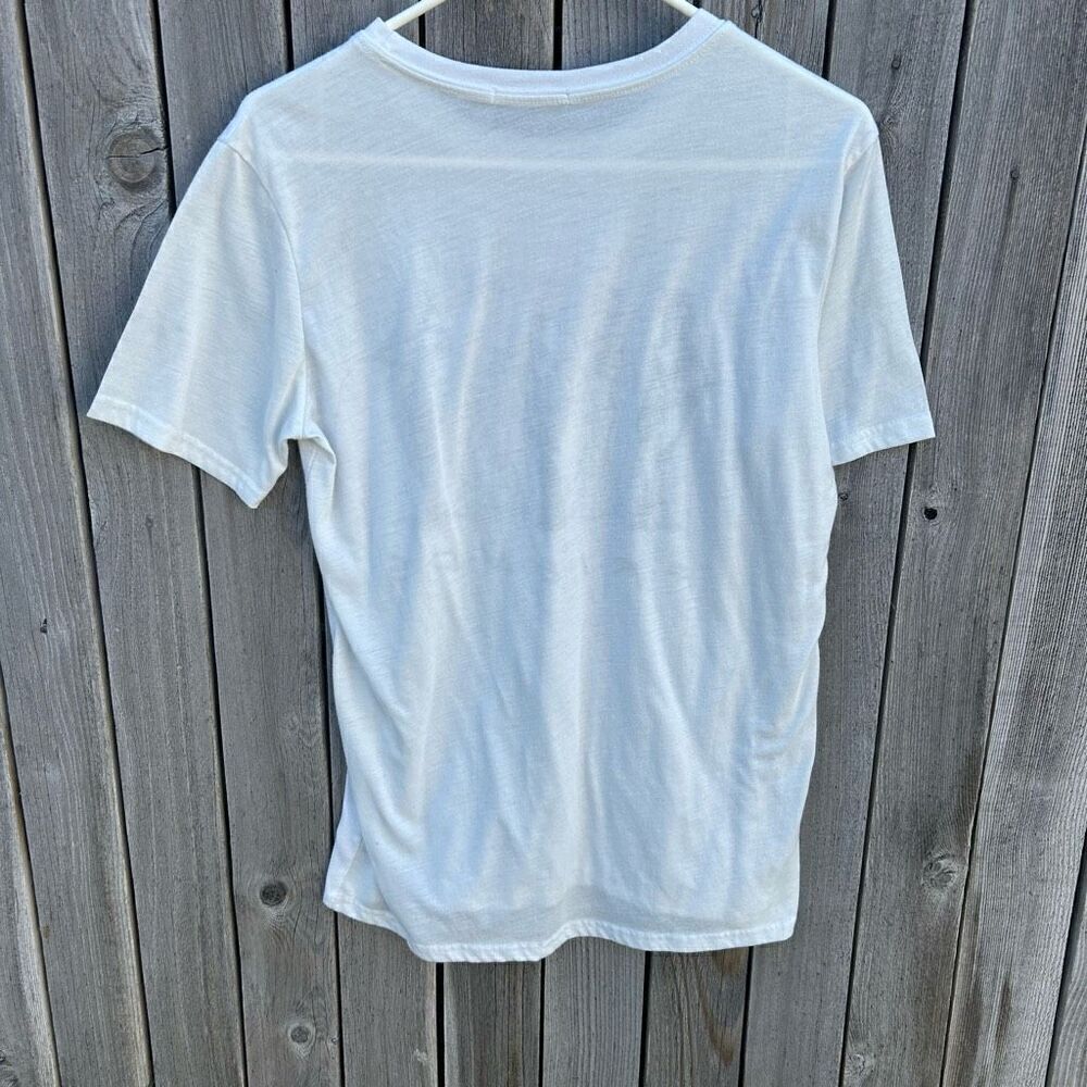 Fancyqube tshirt Friends Halloween short sleeve size medium - Picture 6 of 6